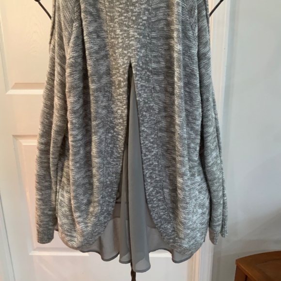 TORRID COLD SHOULDER SWEATER PLUS SIZE 2 - Picture 7 of 11